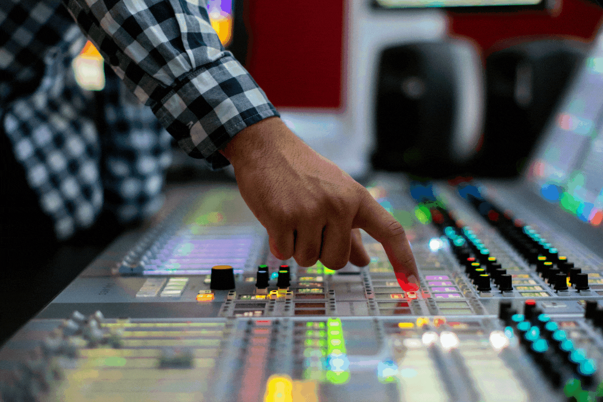 Music Audio Engineer Career, Salary, Outlook Yellowbrick