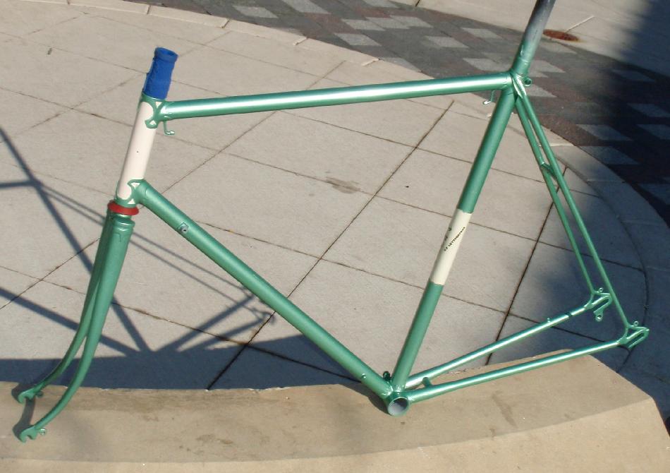 Bicycle Frame Repaint / Respray / Refinishing at Yellow Jersey