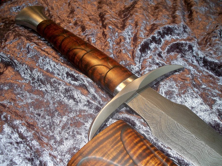 Fantasy Leaf Blade Yeshua's Sword