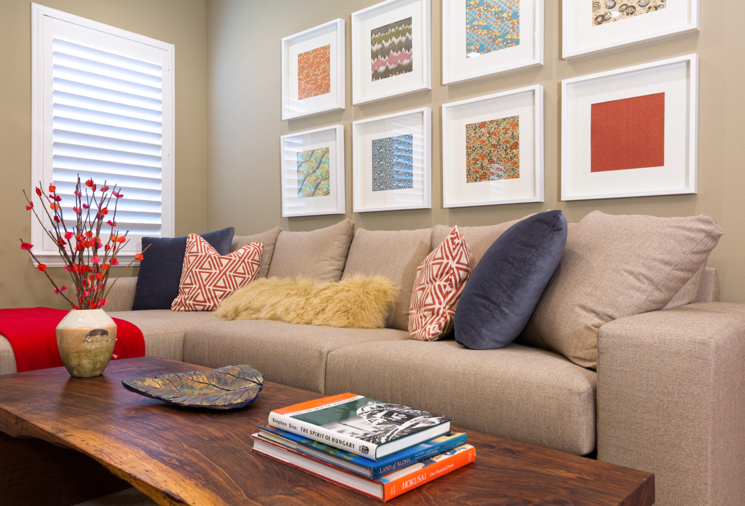 Lively Living Room YOKO ODA INTERIOR DESIGN LLC