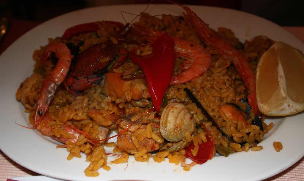 Madrid Deniz Mahsüllü Paella