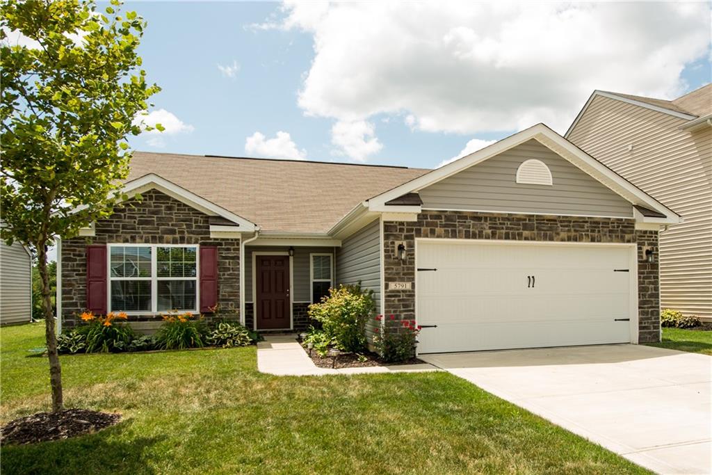 5791 Pebblebrooke Road, Whitestown, IN 46075 Yosha Snyder Group