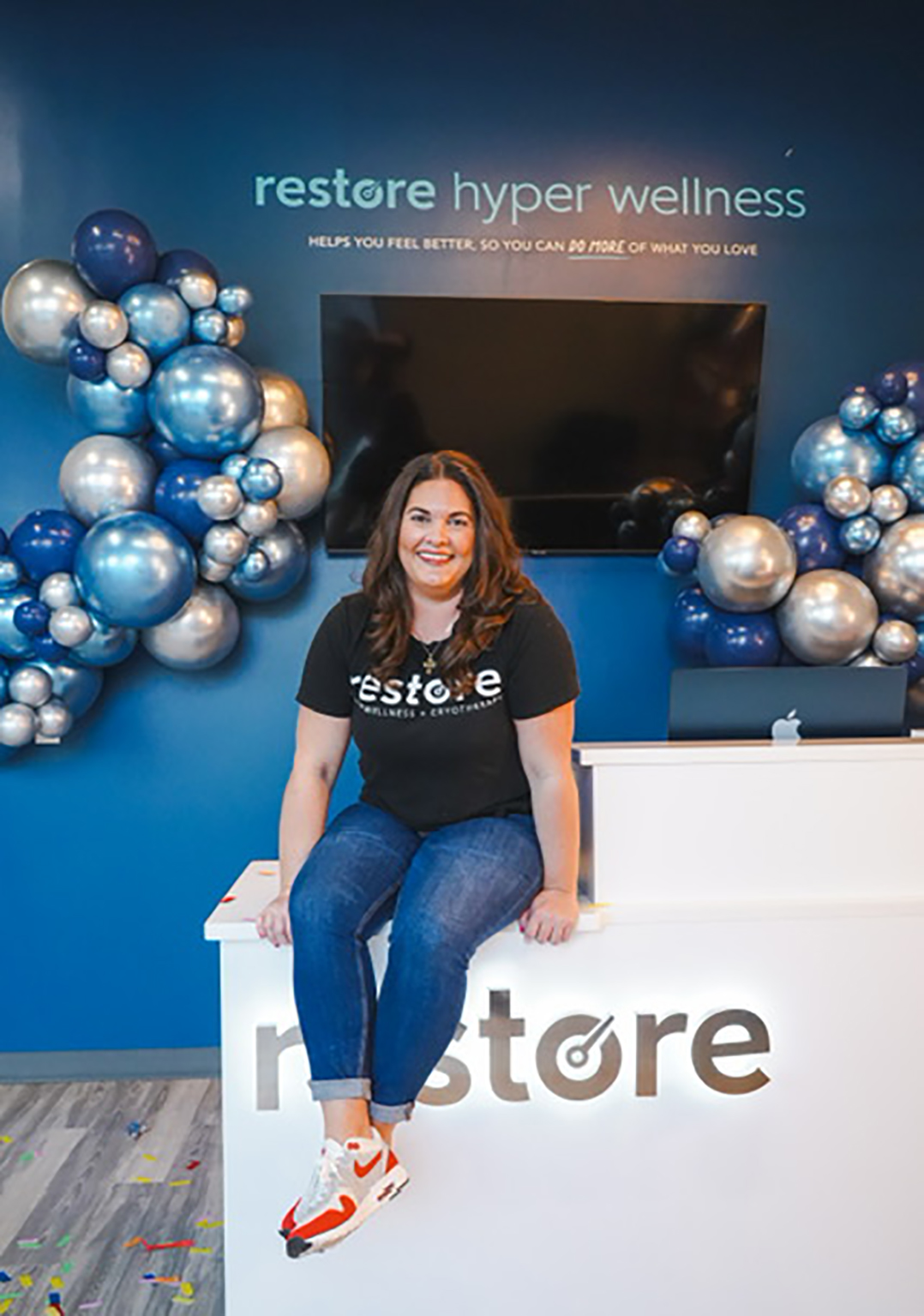 Restore Hyper Wellness conducts Zionsville grand opening • Current