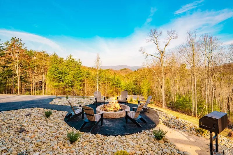 Blissful Retreat 5 Bedroom Sevierville Cabin Rental