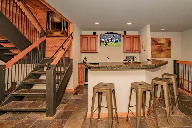 Chateau Sur Lamont 5 Bedroom Gatlinburg Cabin Rental