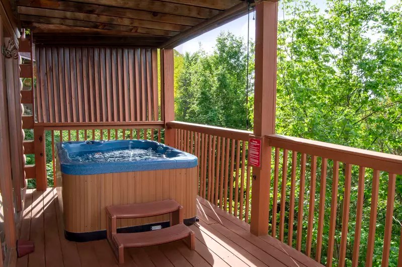 ClearView 1 Bedroom Sevierville Cabin Rental