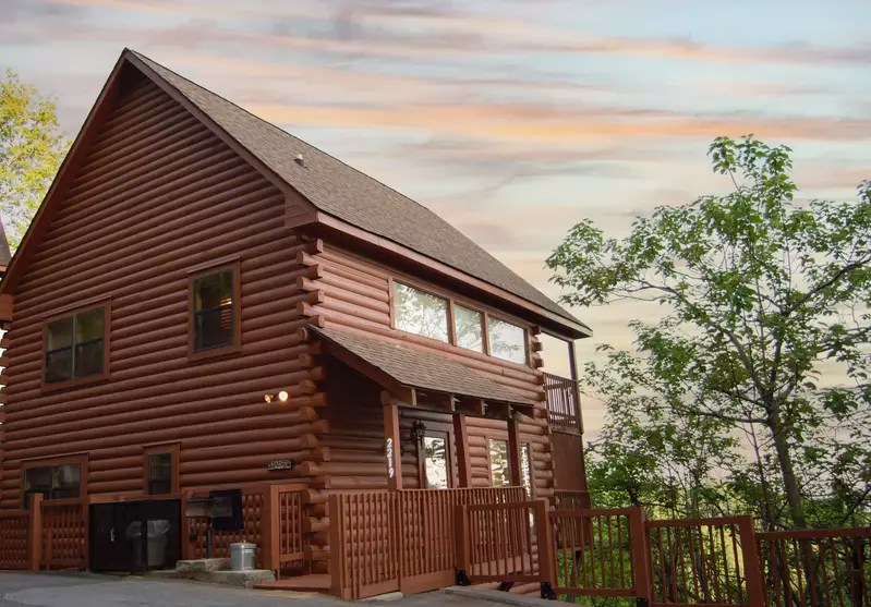 ClearView 1 Bedroom Sevierville Cabin Rental