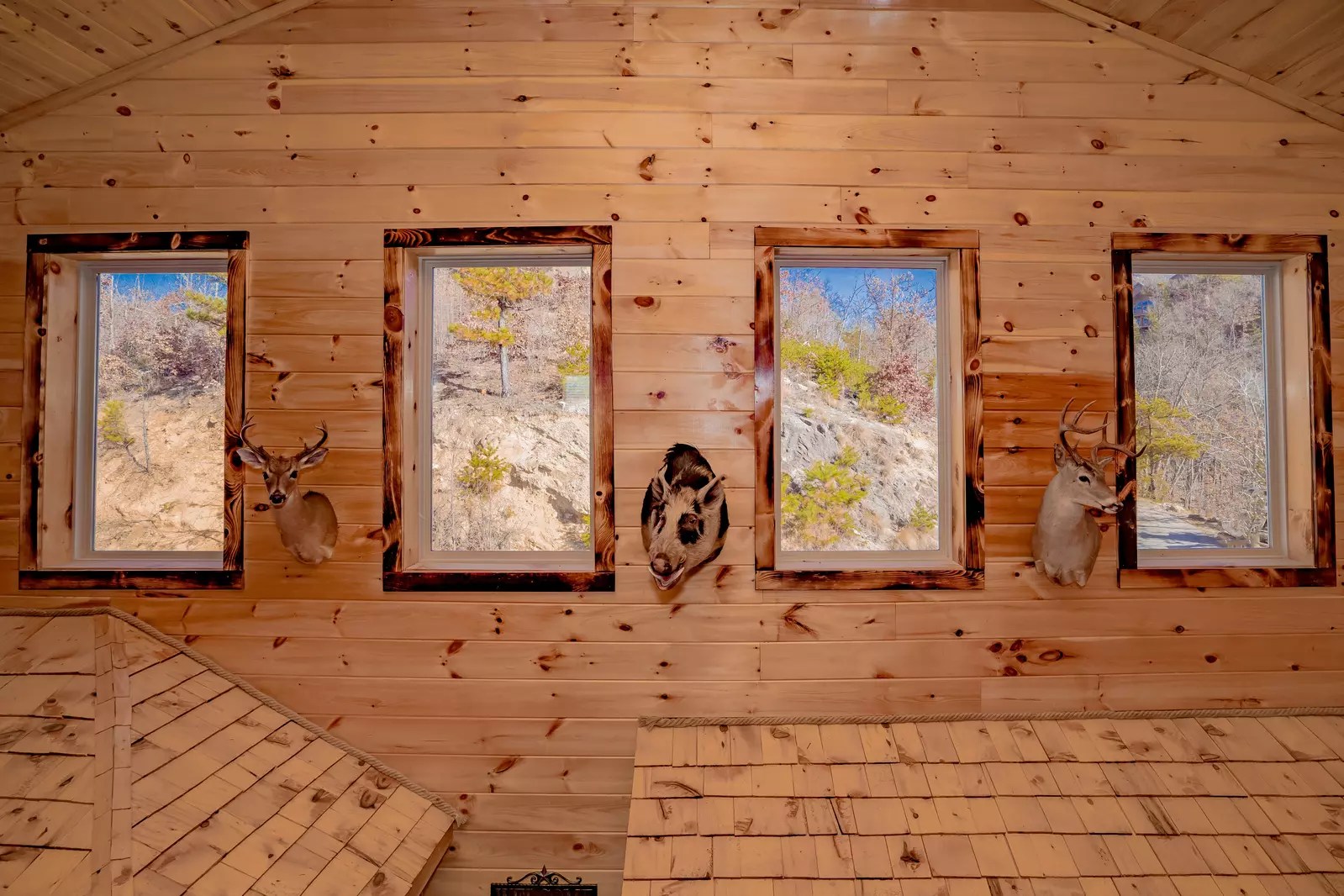 Cowboys Trail 3 Bedroom Sevierville Cabin Rental