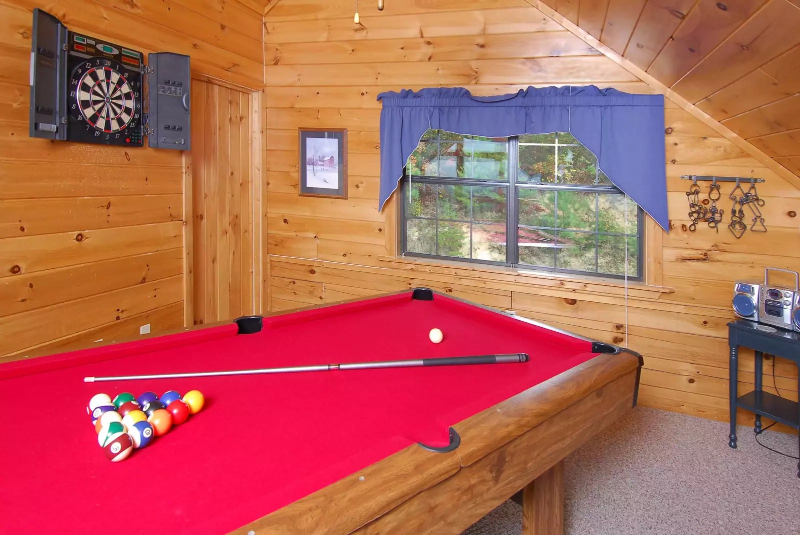 Mountain Charm 1 Bedroom Sevierville Cabin Rental