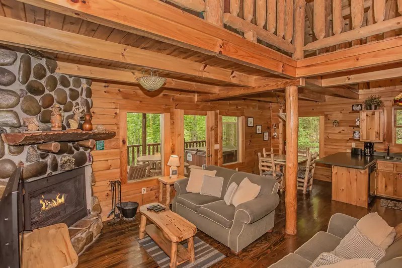 Mountain Top Dream 2 Bedroom Sevierville Cabin Rental