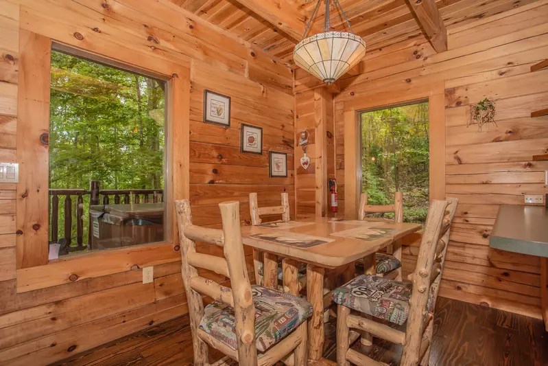 Mountain Top Dream 2 Bedroom Sevierville Cabin Rental