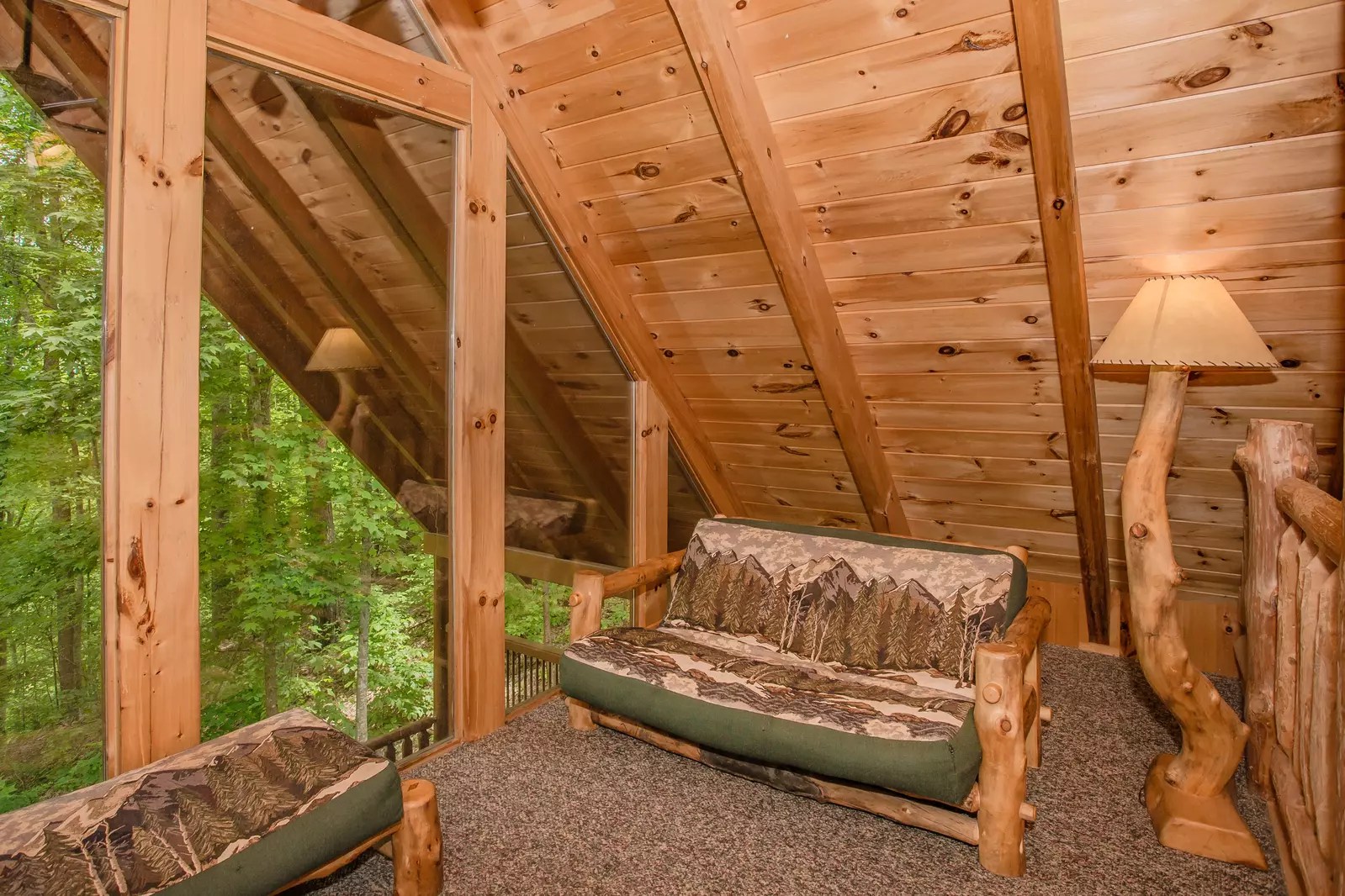 Mountain Top Dream 2 Bedroom Sevierville Cabin Rental