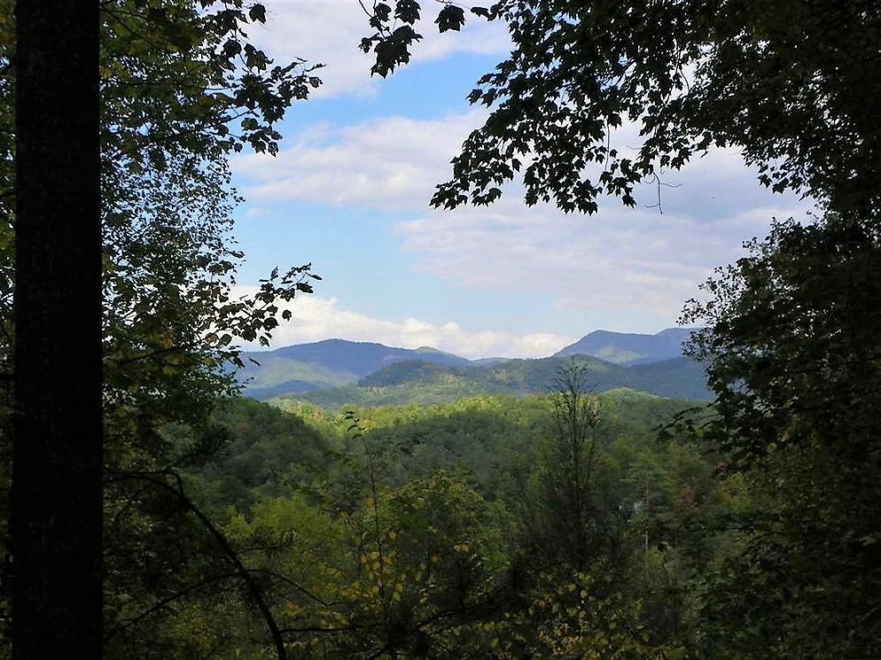 Mountain Top Dream 2 Bedroom Sevierville Cabin Rental