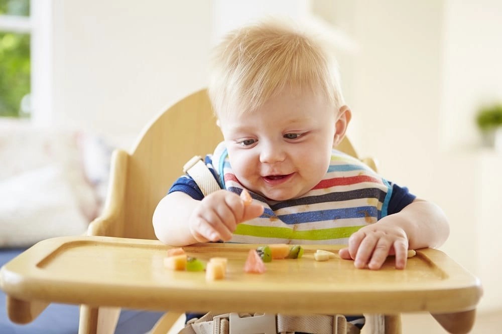 When Can Babies Start Eating Fish? Is Fish Safe for Babies?