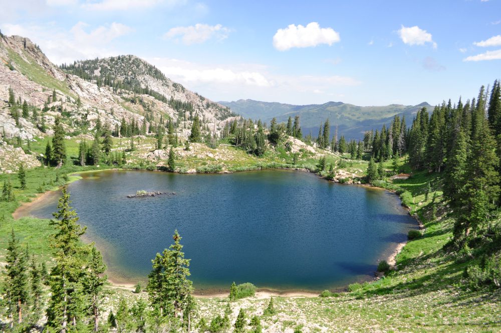 Brighton Lakes Your Hike Guide