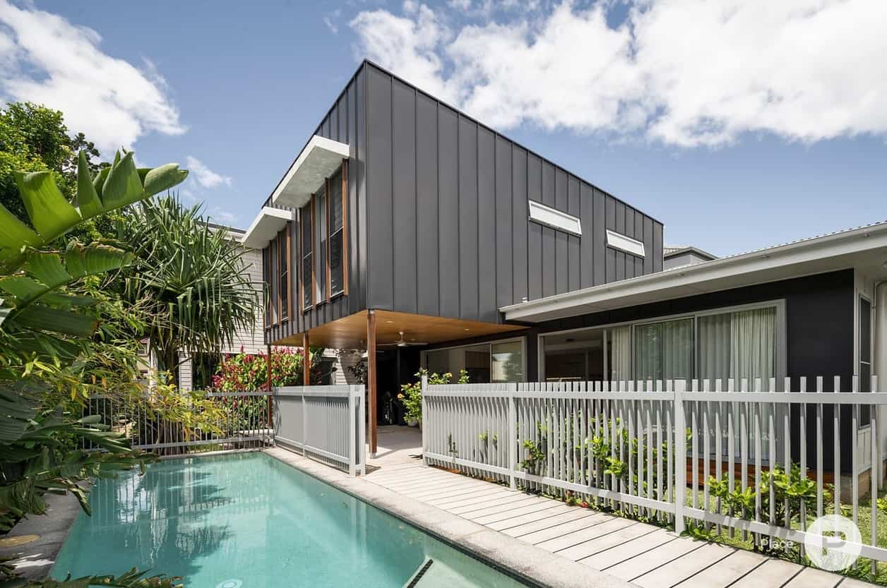 Prestige multigenerational family living in Hendra Your Property