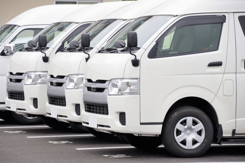 ロケバス手配はこれでOK！マイクロバス 一日レンタルの相場・流れ・注意点 大阪ロケバス・ロケ車は京都・兵庫（神戸）・奈良・関西対応ワイエス