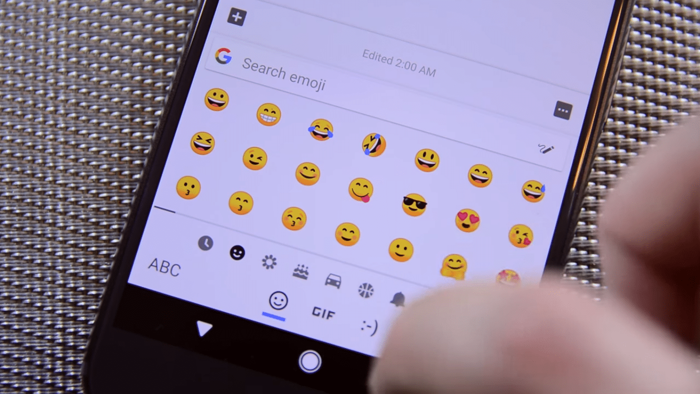 How to Get Android Oreo Emoji's on Your Phone (No Root)