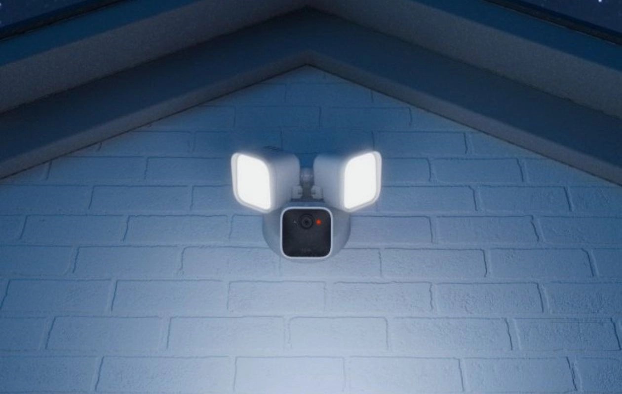 What Does Red Blinking Light On Blink Camera Mean Flash Sales head