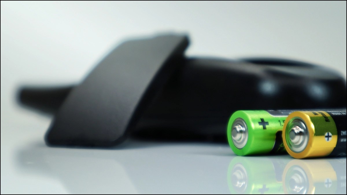 How to Fix TCL TV Keeps Turning Off [7 Easy Fixes]