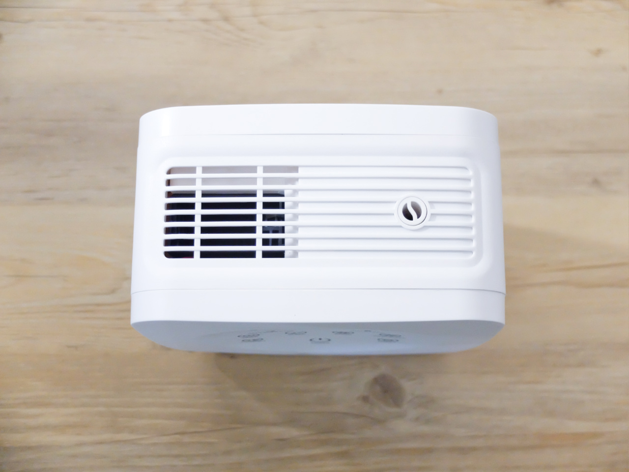 Cherry Mobile Ionizer w/ Air Purifier and Humidifier Handson