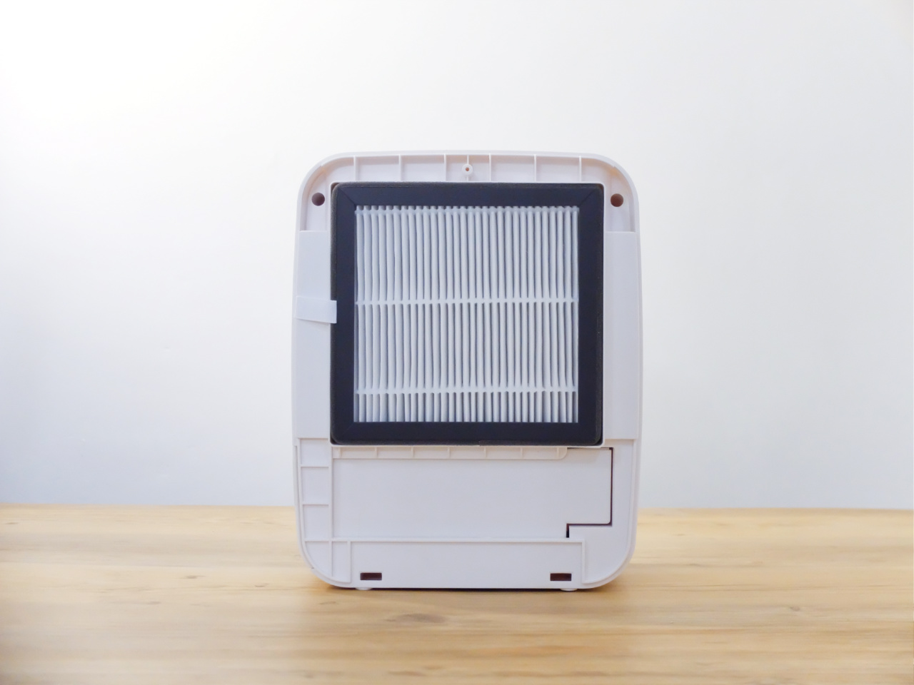 Cherry Mobile Ionizer w/ Air Purifier and Humidifier Handson