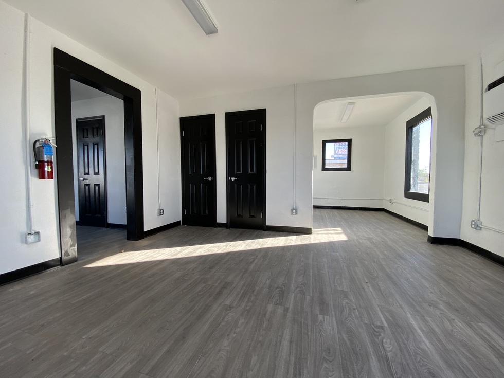 Yuma Offices For Rent at Bow & Arrow Office Suites