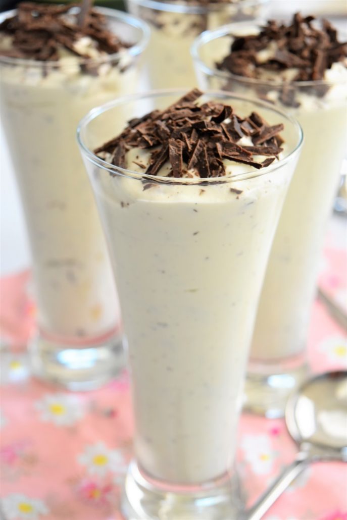Mousse stracciatella la mousse au chocolat blanc