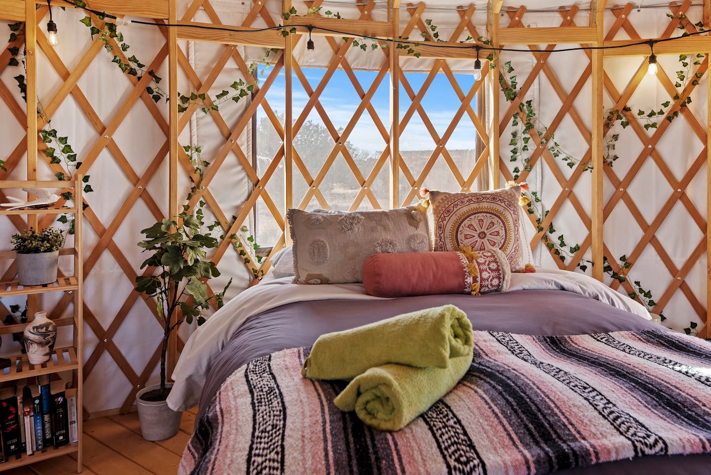 6 DIY Tips for Decorating a Yurt’s Lattice Pacific Yurts