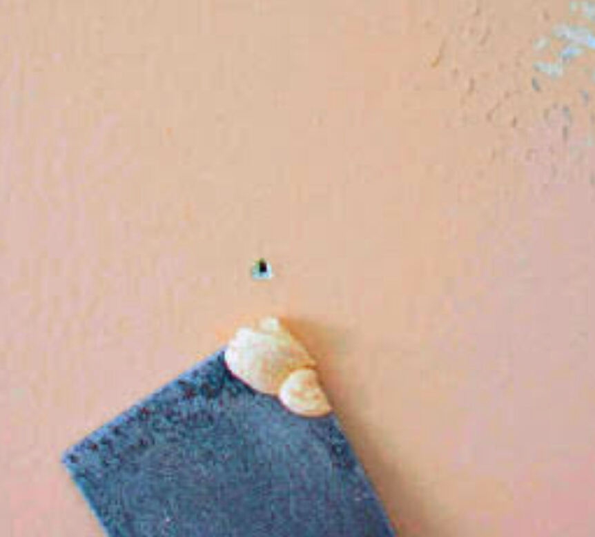 Cara Menutup Bekas Paku pada Dinding | Yuso & TCH