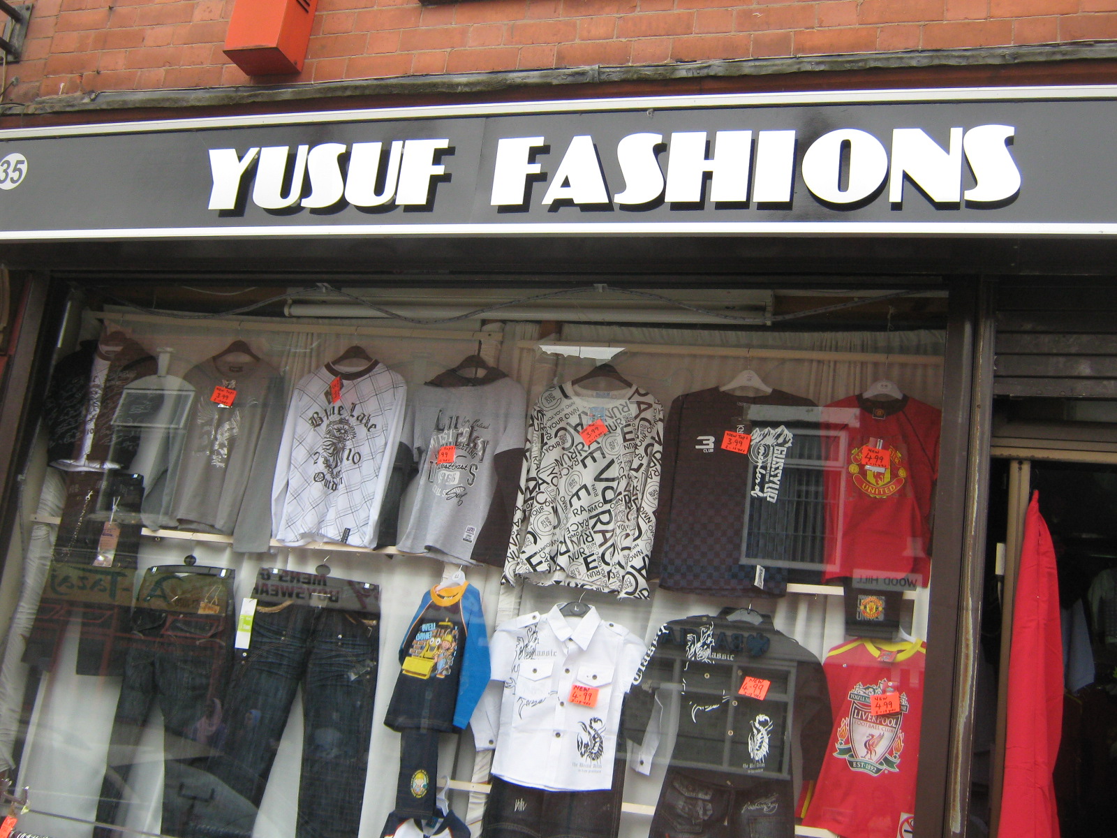 kids,childrens clothes shop Highfields,North Evington,Belgrave Road