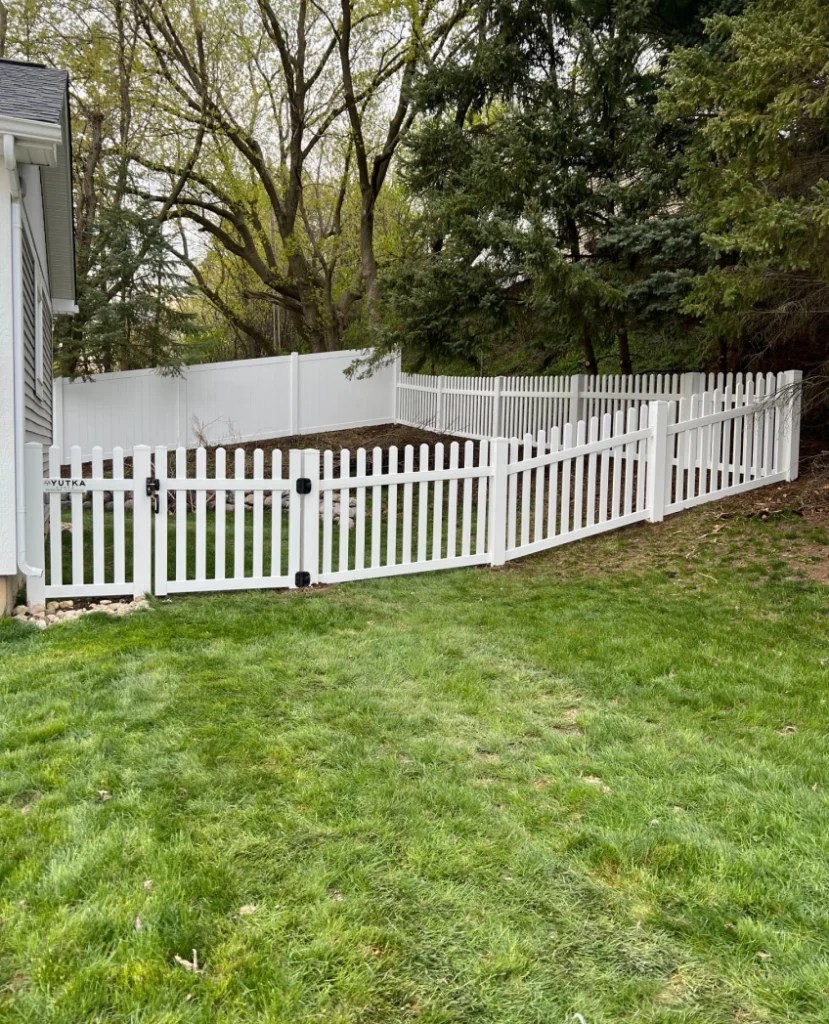 FENCE INSTALLATION SERVICES IN RACINE Yutka Fence