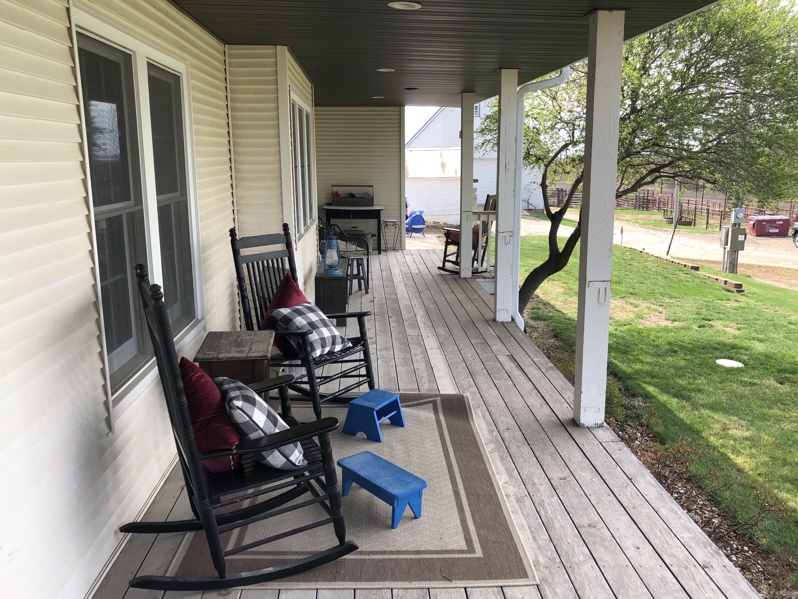 Springfield Acreage Zachland Real Estate, Inc.