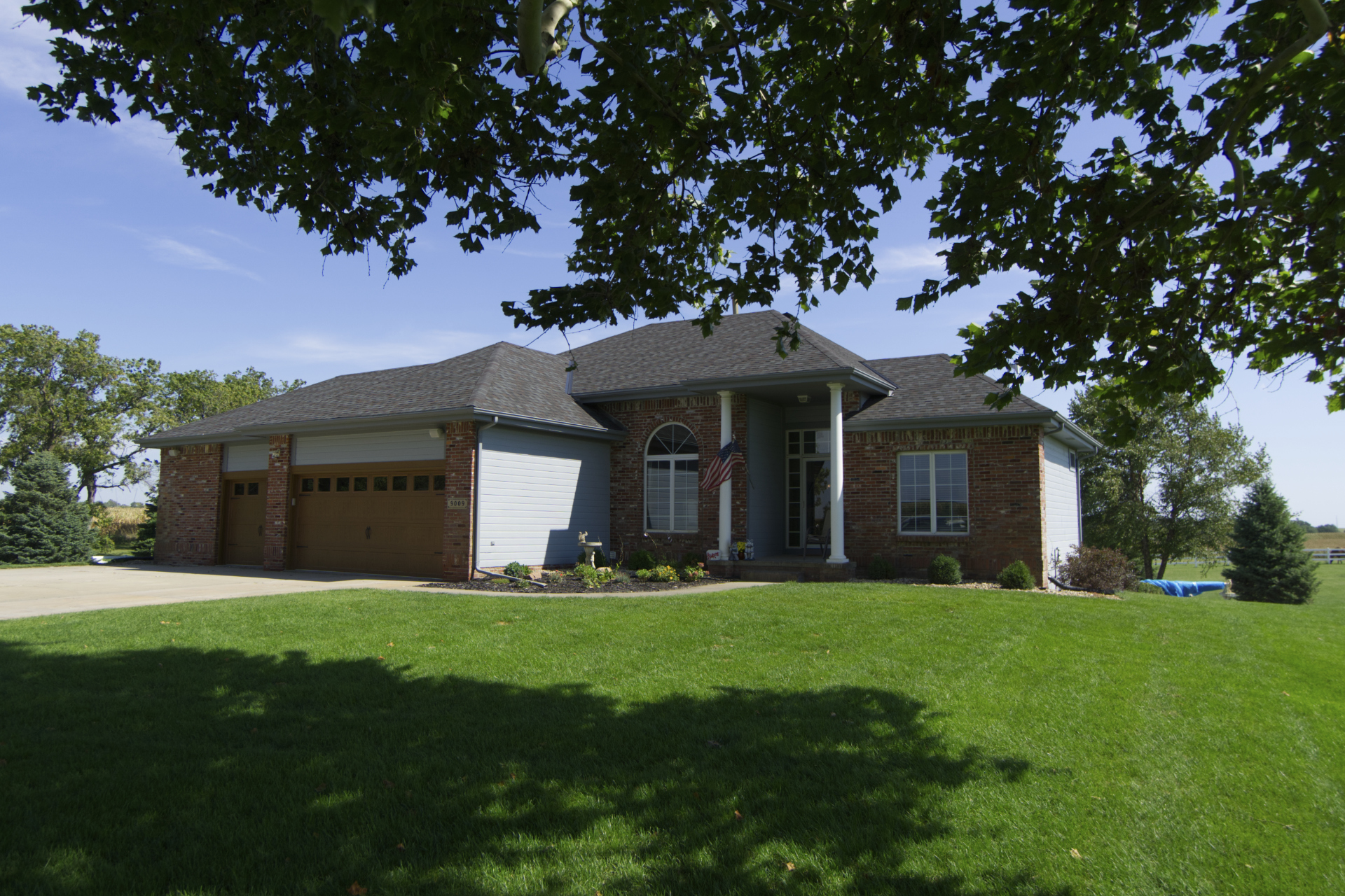 Elkhorn Acreage Zachland Real Estate, Inc.