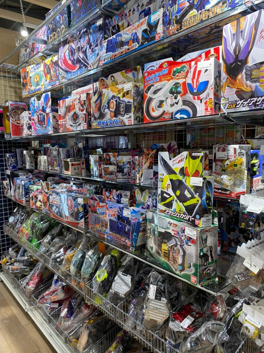 北区にある『2nd STREET 大宮日進店 スーパーセカンドストリート』大型店舗に行ってきた。掘り出し物発掘、気分