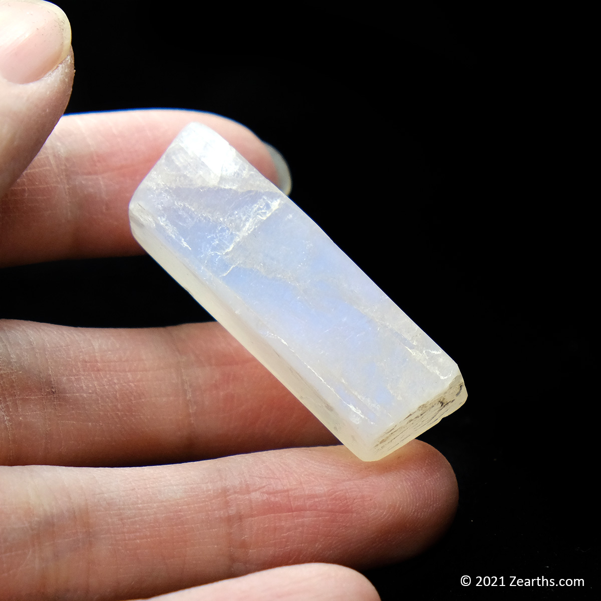 Rough Gem Feldspar var. Moonstone from Meetiyagoda, Sri Lanka Zearth