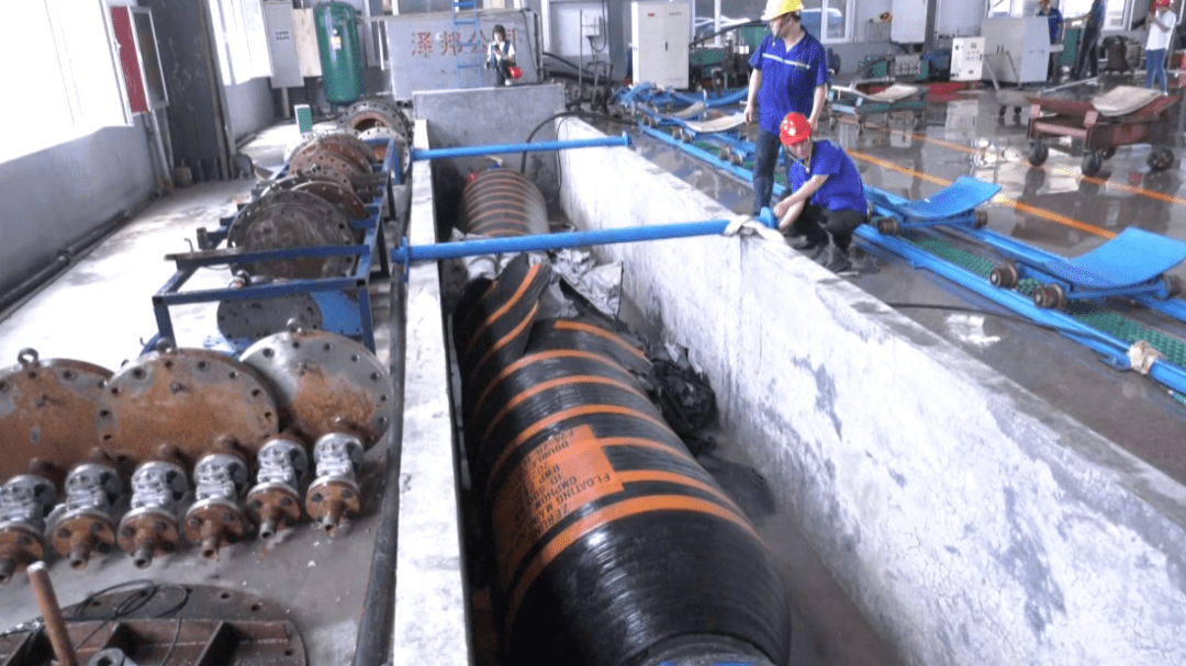 News Zebung Double Carcass Marine Oil Hose Bursting Pressure Test