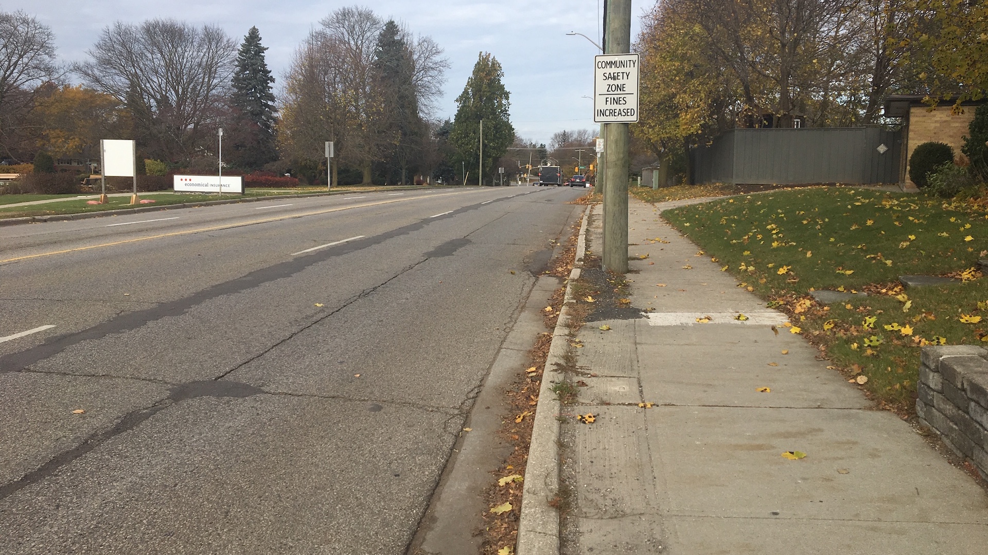 Why cycling advocates are frustrated with plans for Westmount Road