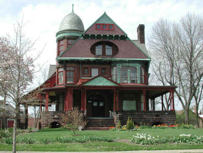 Zerla Properties Peoria Illinois cool places to live.