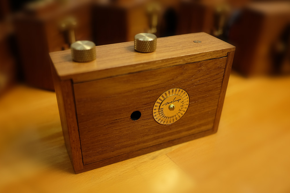 Pinhole Camera Made of Dreams and PassionsZero Image Zero 2000 Back