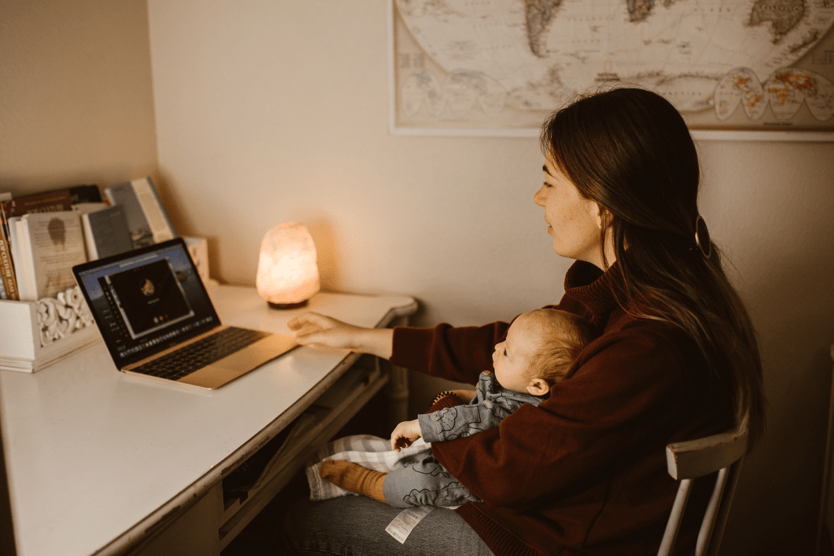 Vol 32 No 5 Parenting From A Distance ZERO TO THREE