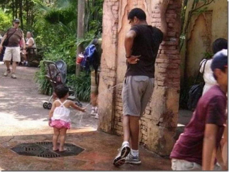 31 Most Embarrassing Moments Which Are Caught on Camera(05)