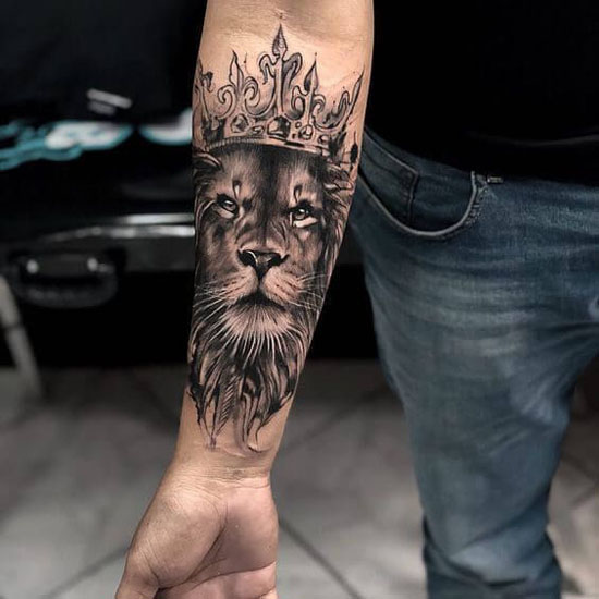 23 Coolest Trending Hand Tattoos For Men - Zestvine - 2022 550_x_550_jpg