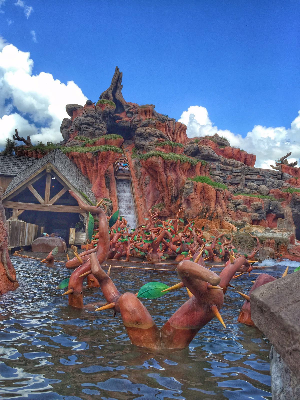 Splash Mountain Closing in August for a Long Refurbishment