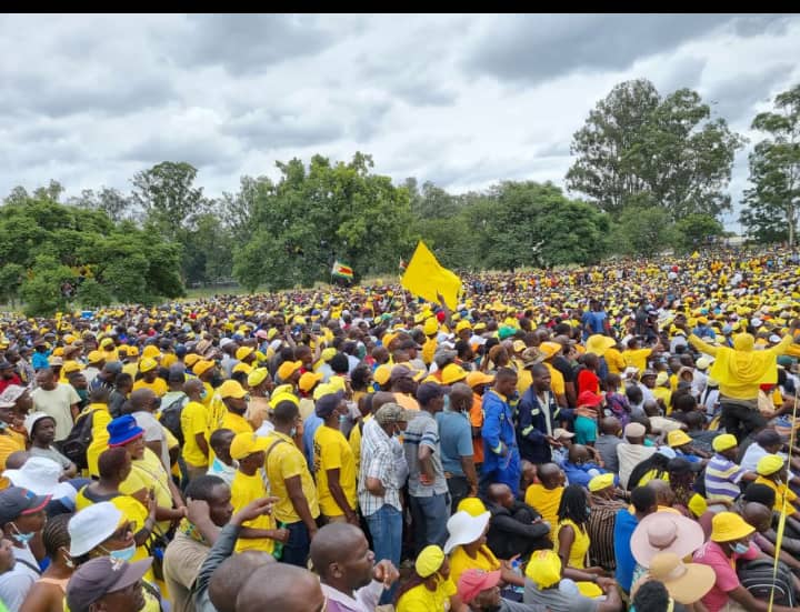 Chamisa breaks record with overwhelming CCC Gweru campaign rally launch