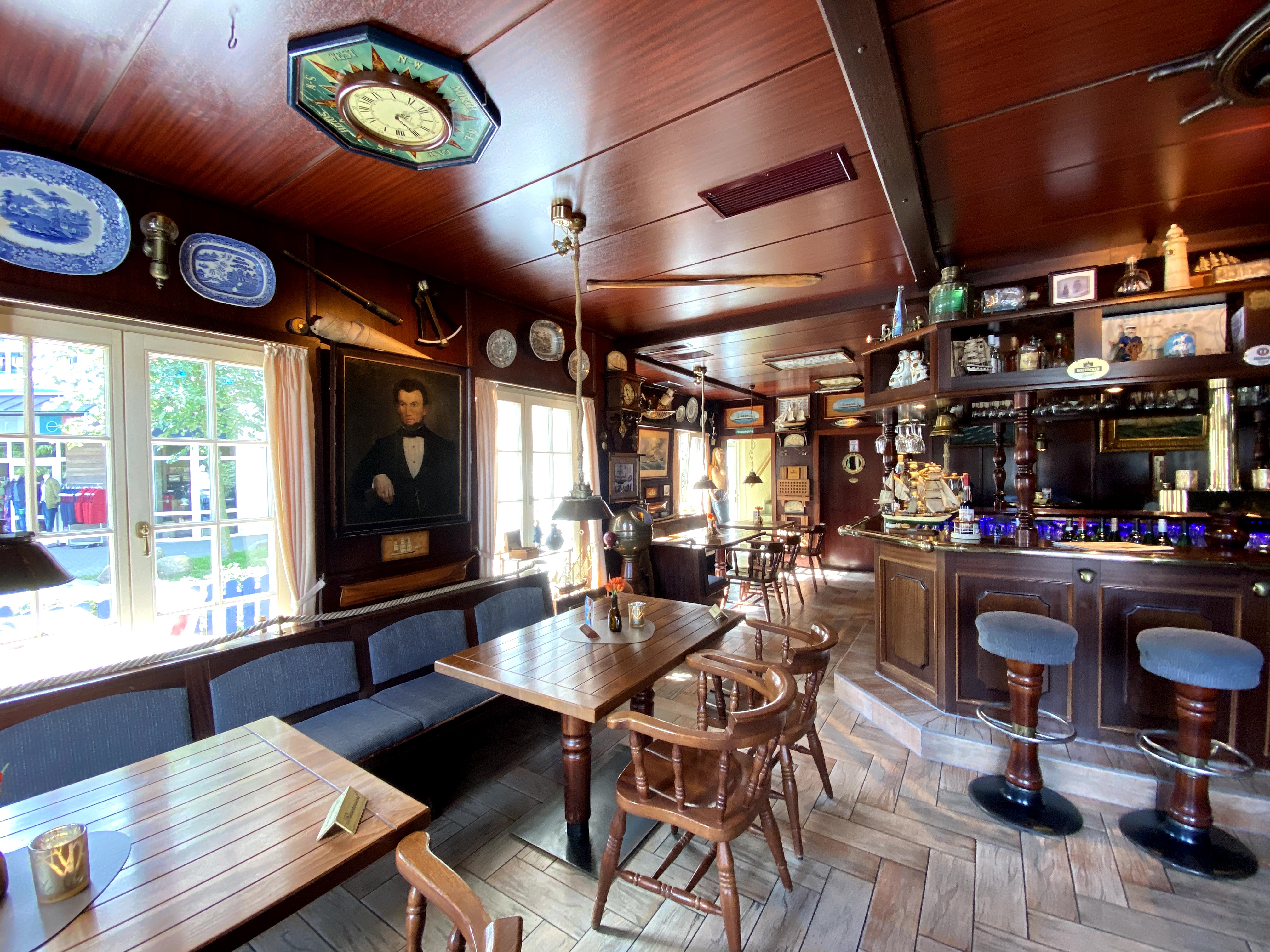 Pension und Restaurant Skipper Zingst.de