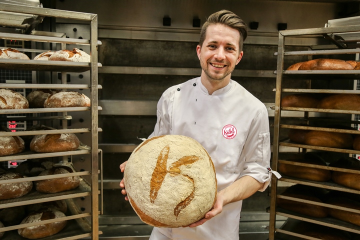 Stadtbäckerei Kühl GmbH & Co. KG Zingst.de