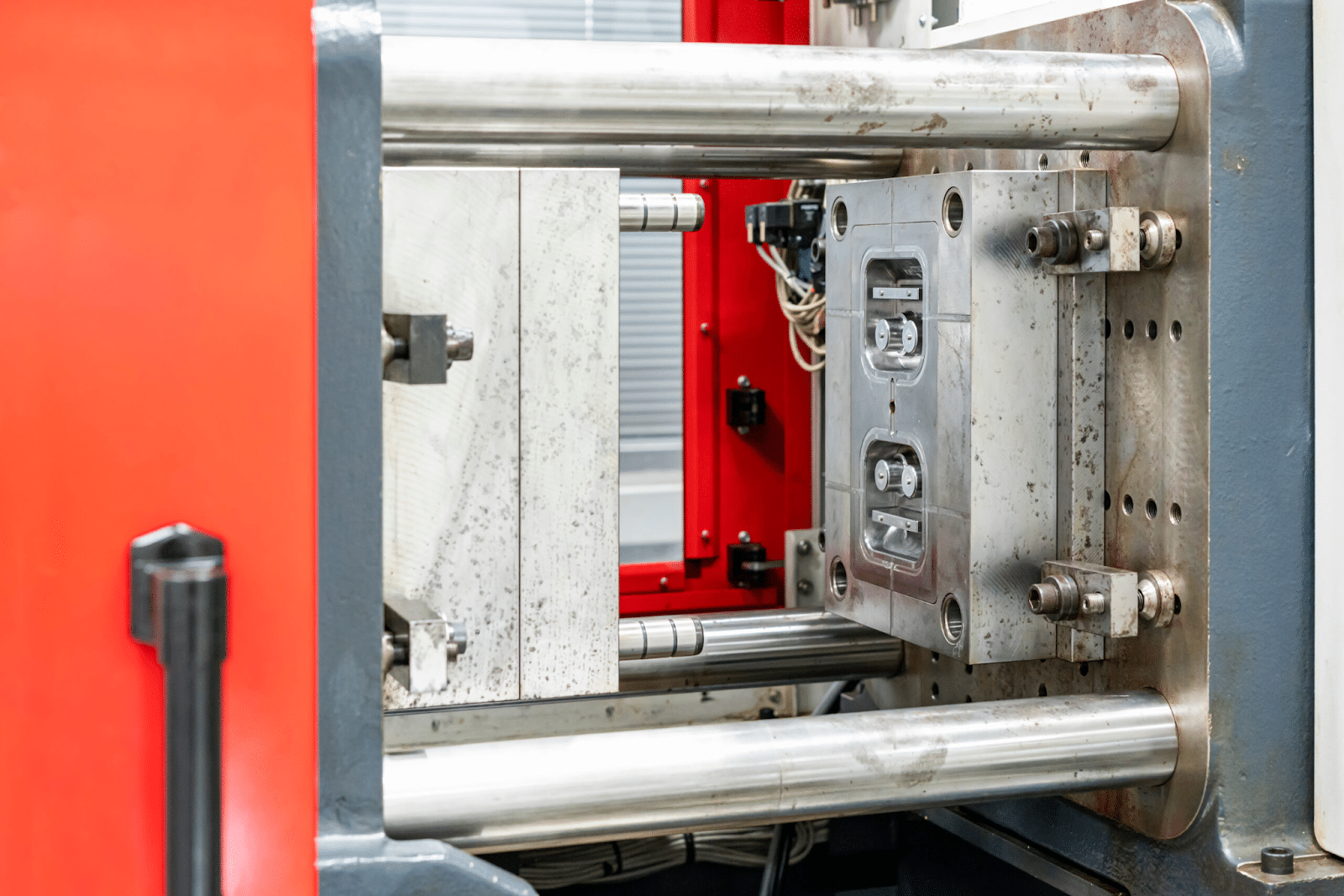 Low Pressure vs High Pressure Die Casting Which One is Better for You