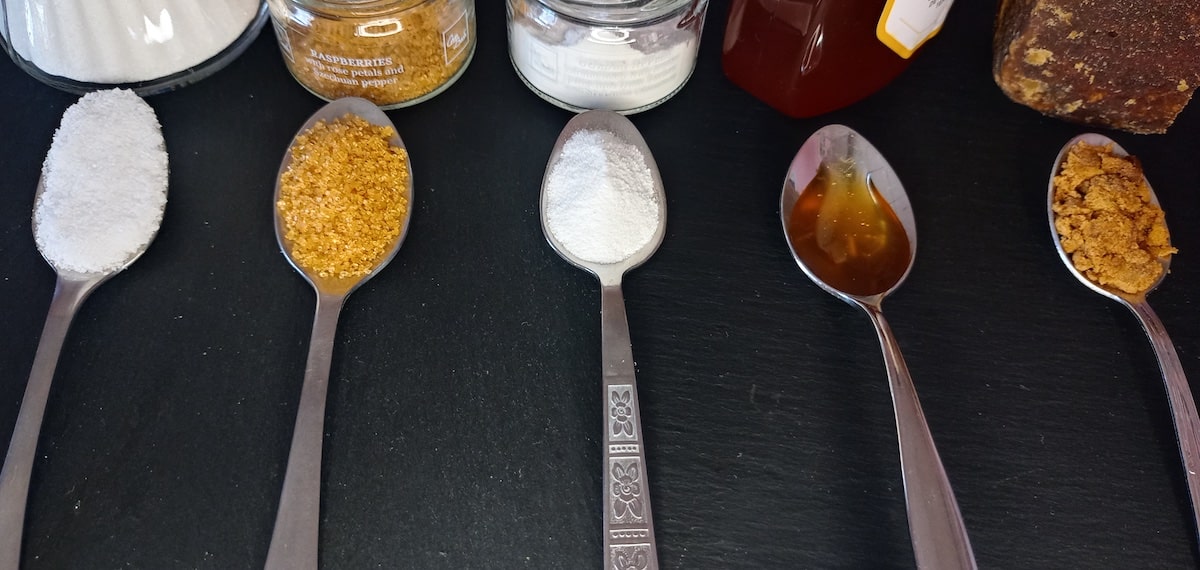 Grams of Sugar to Teaspoons Converter (g to tsp)