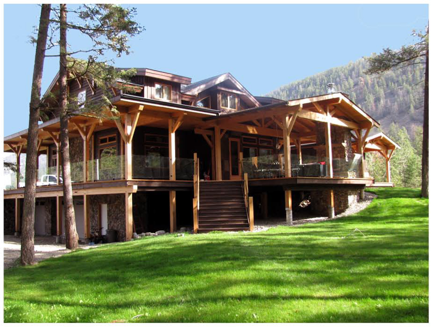 The Thompson River Zirnhelt Timber Frames